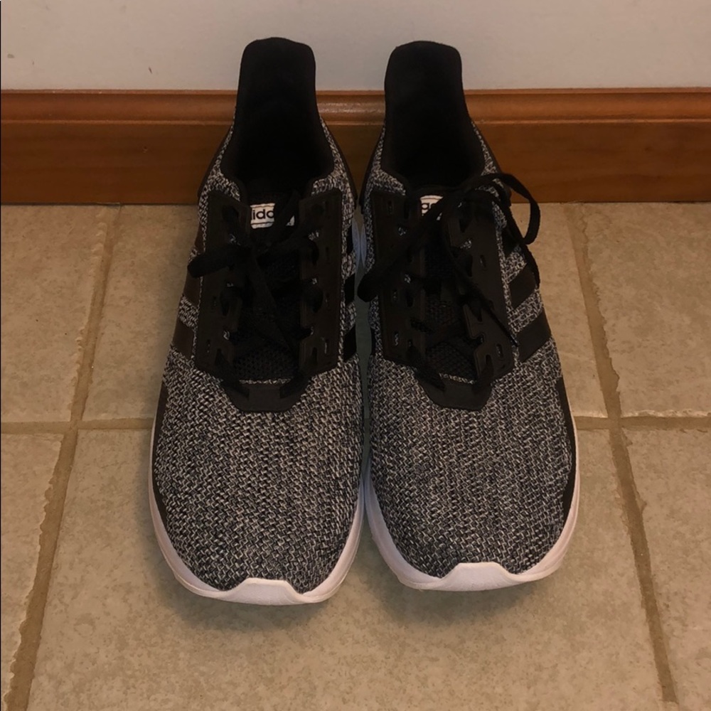 Men’s Adidas sneakers